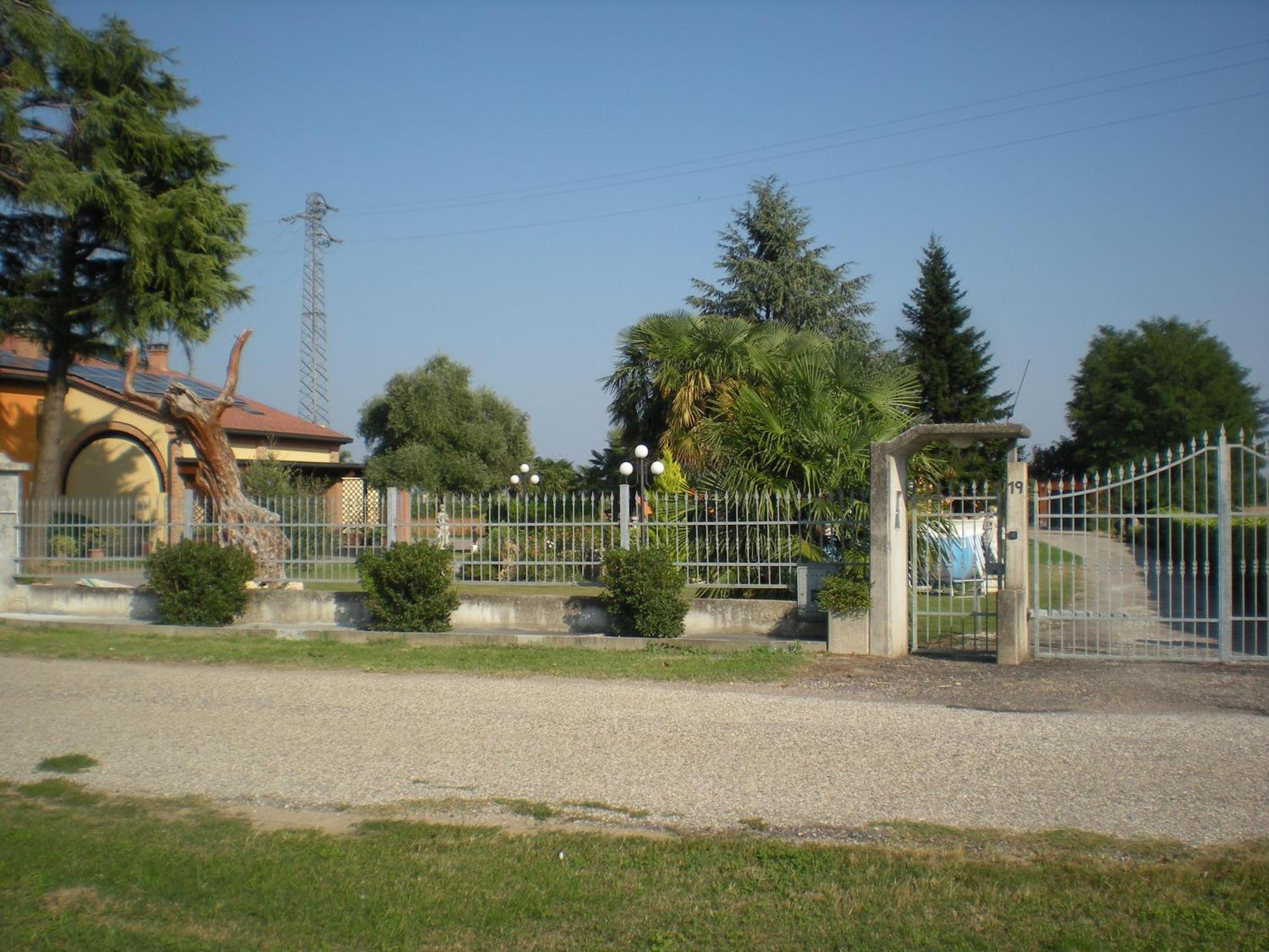 Camere Solidea Veronella Εξωτερικό φωτογραφία